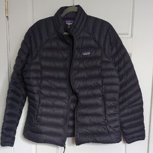 Patagonia Women's Dark Gray Puffer Jacket
